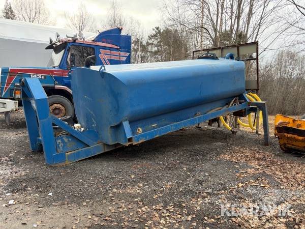 Vattentank Mählers & Söner 10 kubik med lastväxlarram