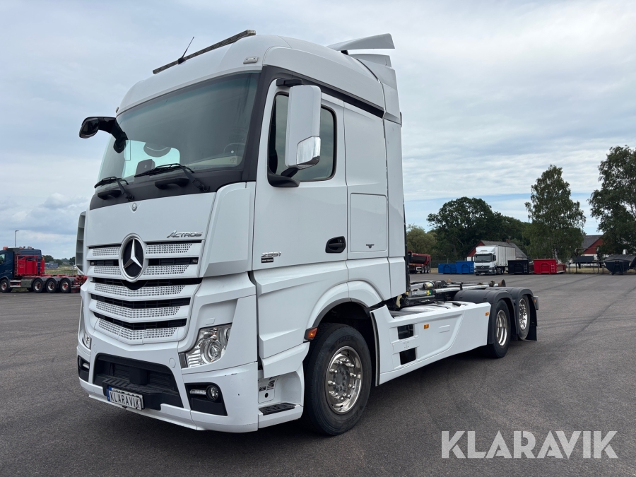 Lastväxlare Merecdes Benz Actros 2551