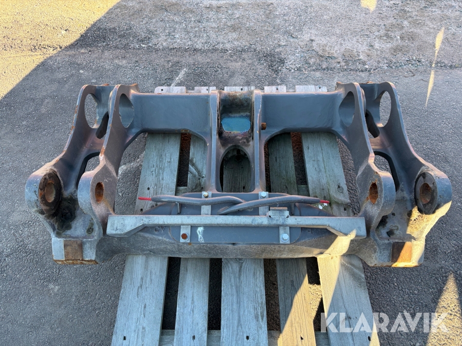 Redskapsfäste Volvo 85345 med hydraulisk skoplås