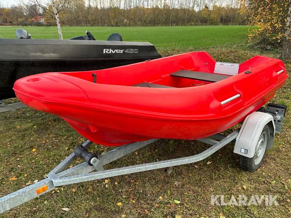 Plastbåt River 290