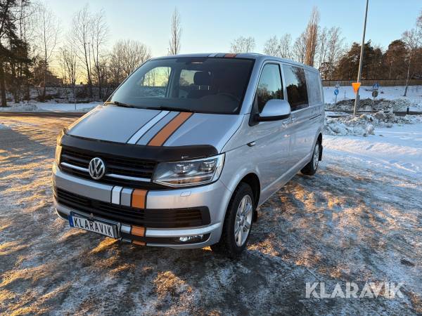 Skåpbil Volkswagen Transporter Kombi T30 2.0 TDI  DSG 204hk