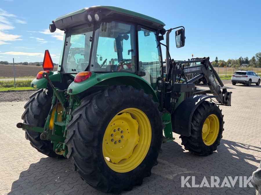 Traktor John Deere 5620
