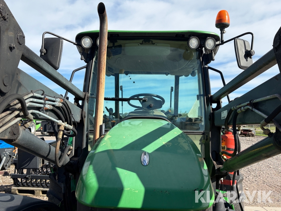 Traktor John Deere 5620