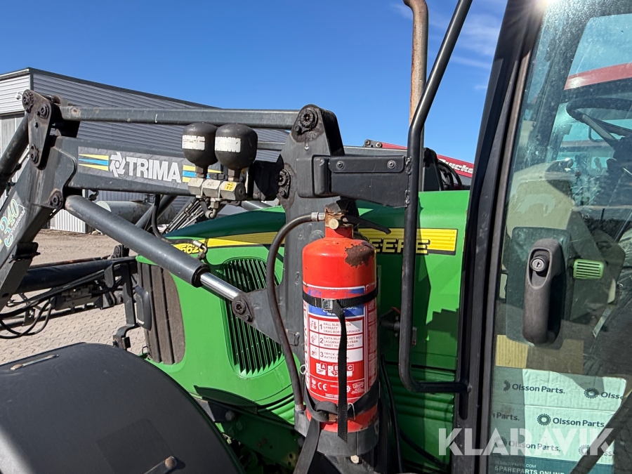 Traktor John Deere 5620