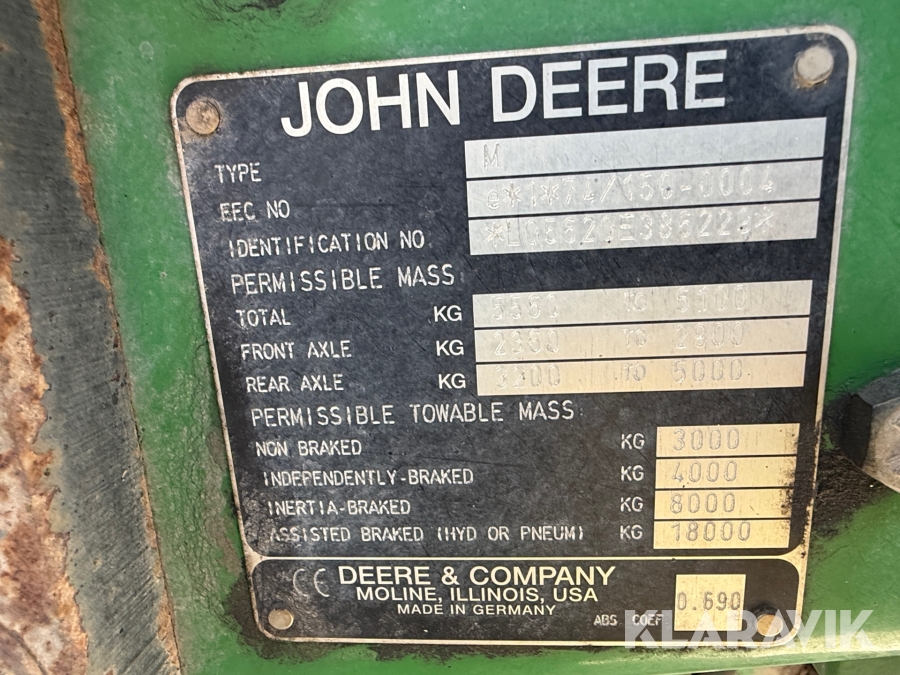 Traktor John Deere 5620