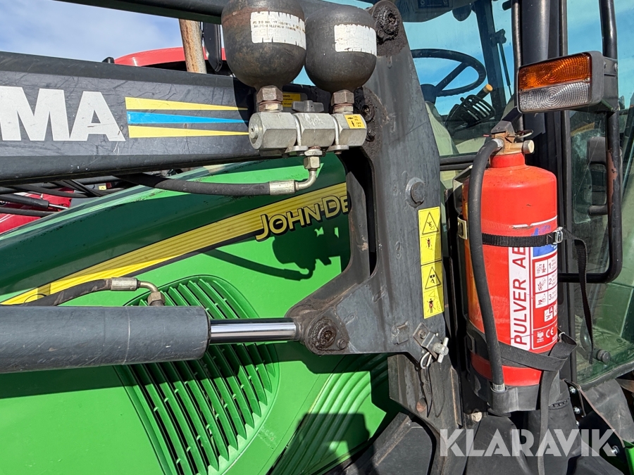 Traktor John Deere 5620