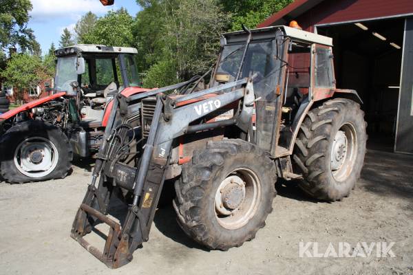 Traktor Massey Ferguson 375 4wd med lastare
