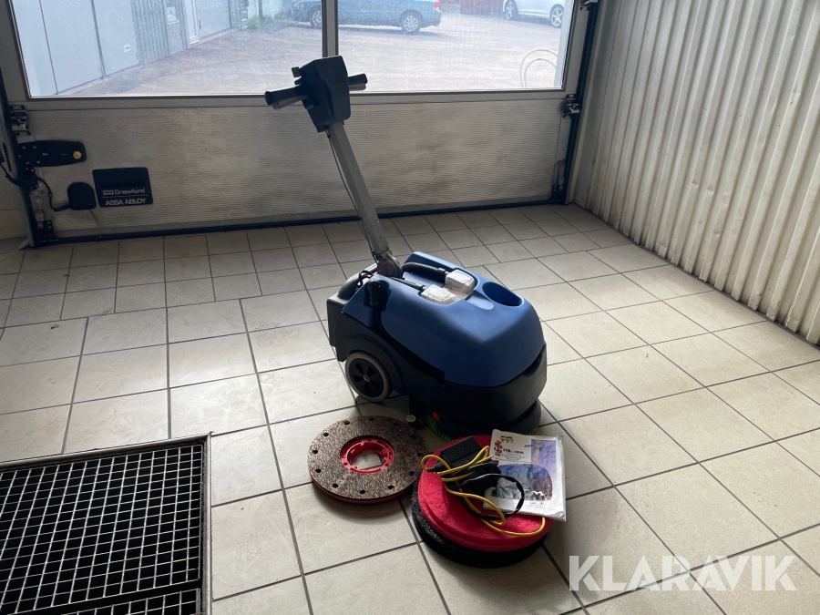 Skurmaskin Numatic 1840