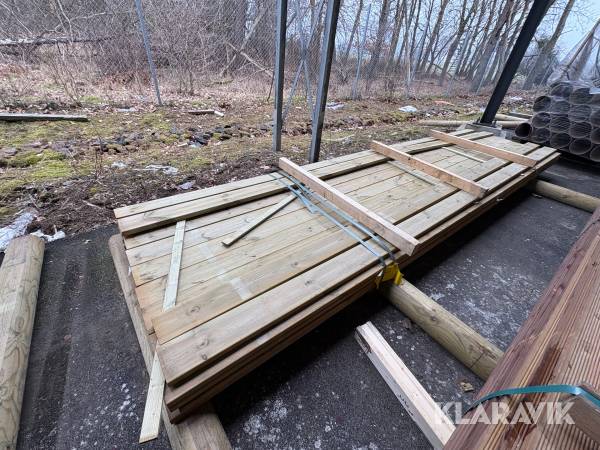 Tryckimpregnerad trall 4200x120  Ca 35st