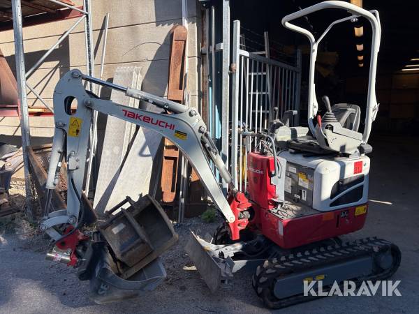 Grävmaskin Takeuchi TB210R med 3st skopor