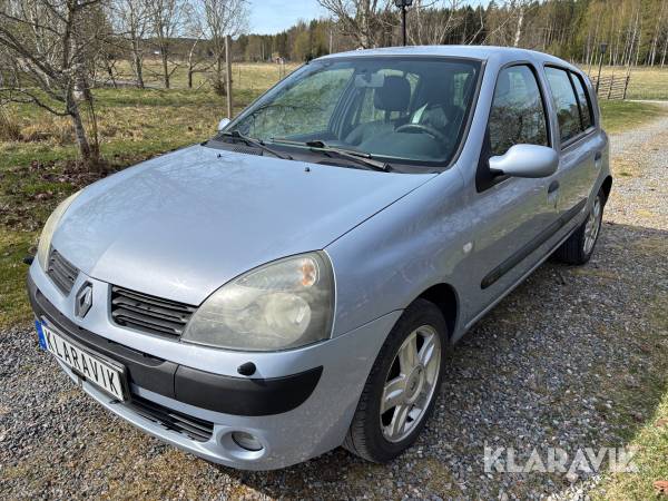 Renault Clio halvkombi
