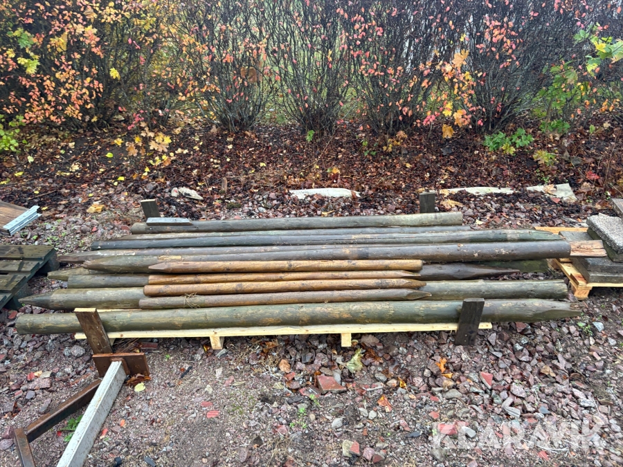 Impregnerade stolpar 15st