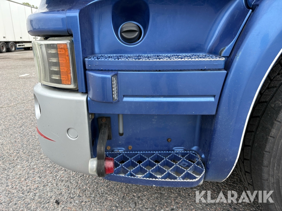 Lastbil Scania R580 med öppningsbar sida & bakgavellyft