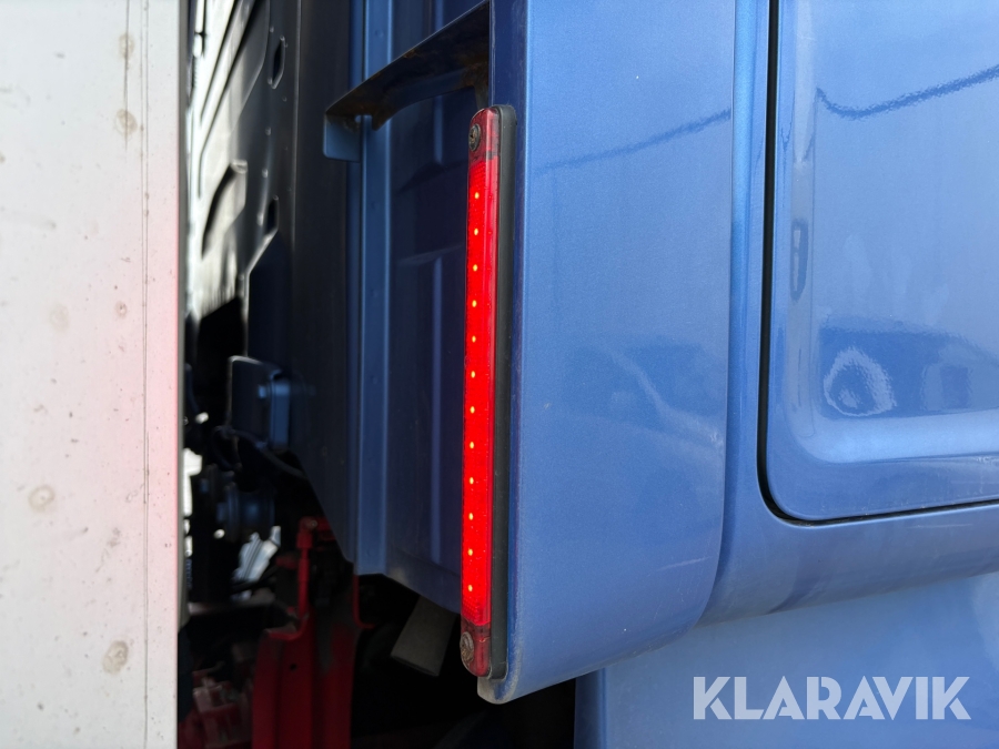 Lastbil Scania R580 med öppningsbar sida & bakgavellyft