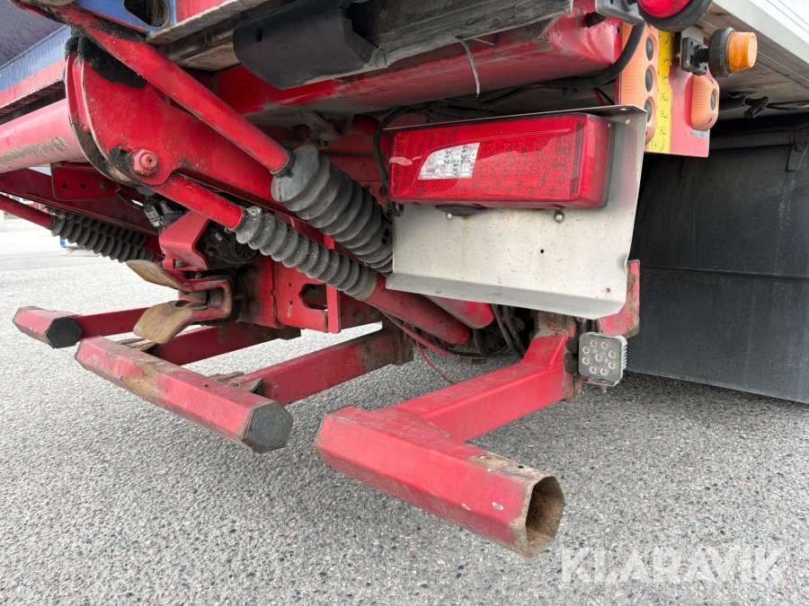 Lastbil Scania R580 med öppningsbar sida & bakgavellyft
