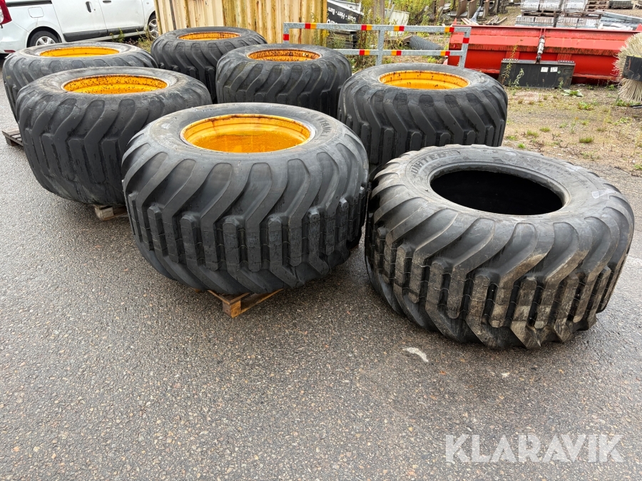 Entreprenaddäck 7 st Volvo Tianli 800/45-30.5