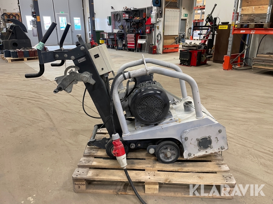 Ytfräs SCHWAMBORN BEF320EX