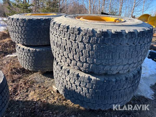 Entreprenadhjul Hilo BWYNL 23.5R25 L120 4st