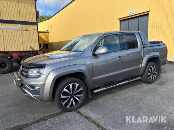 Pickup Volkswagen Amarok 2.9t 3.0 V6 TDI BMT 4Motion 225 hk med Aventura paket och flaklock