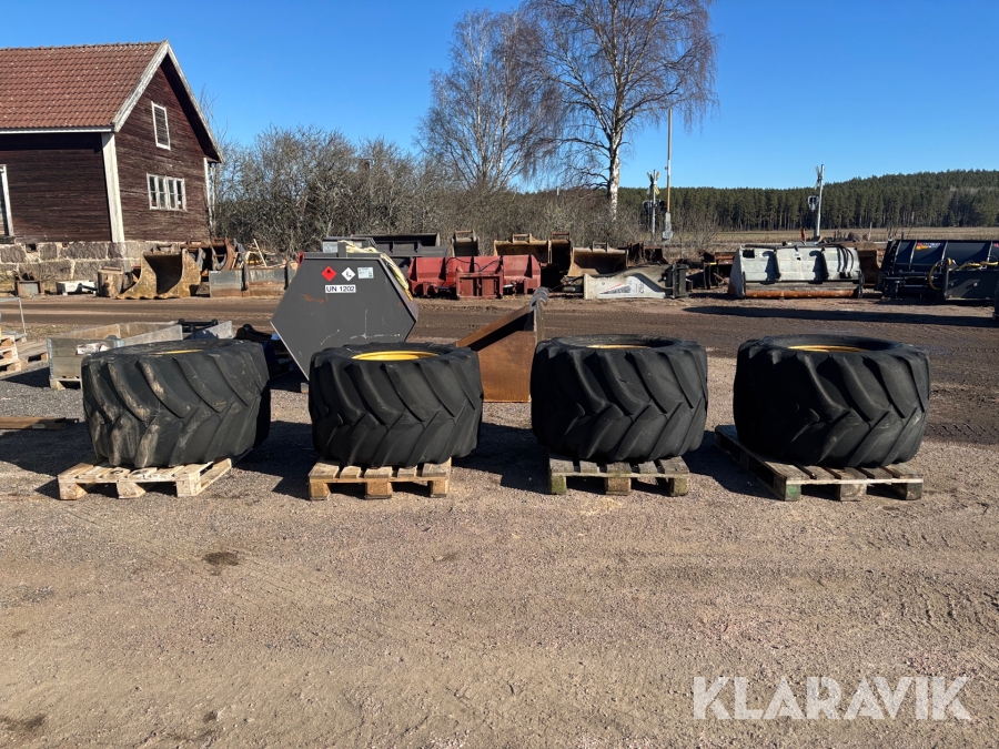 Entreprenaddäck på fälg Trelleborg 650/45-22.5 4st