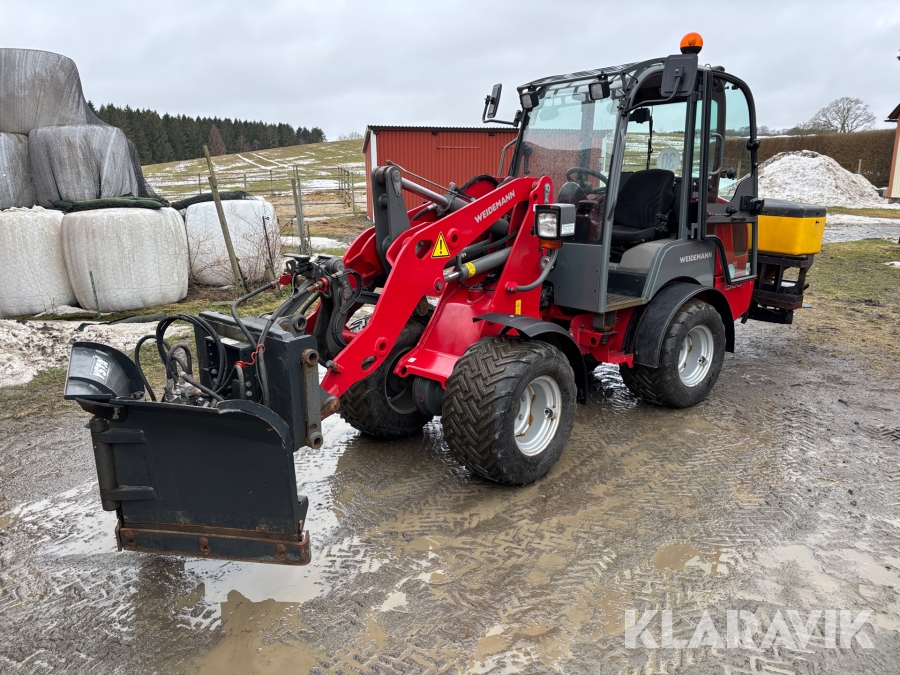 Hjullastare Weidemann 1380 vinterutrustad med redskap