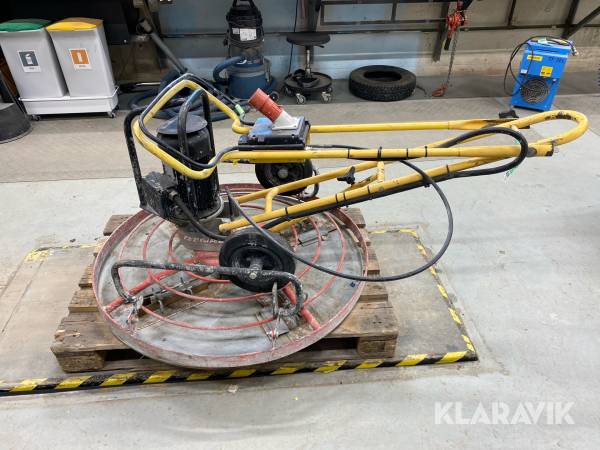 Glättade 3 fas Dynapac BG 42E