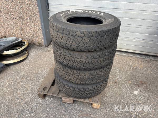 Däck Silverstone 235/75R15 4st