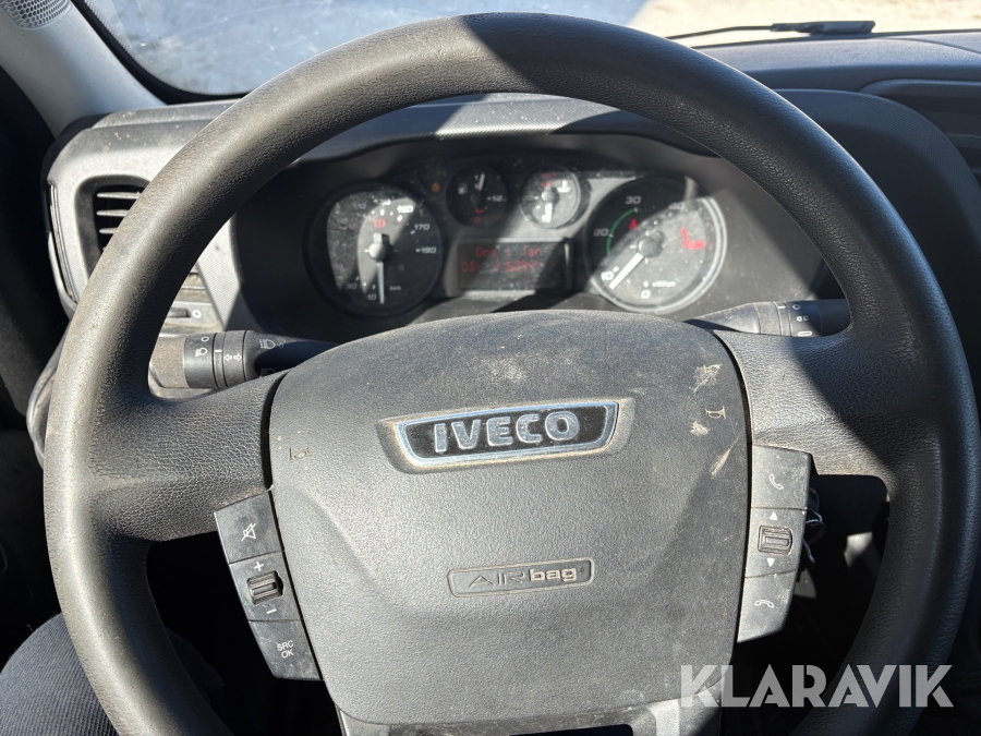 Skåpbil med kylaggregat & bakgavellyft Iveco 35-170