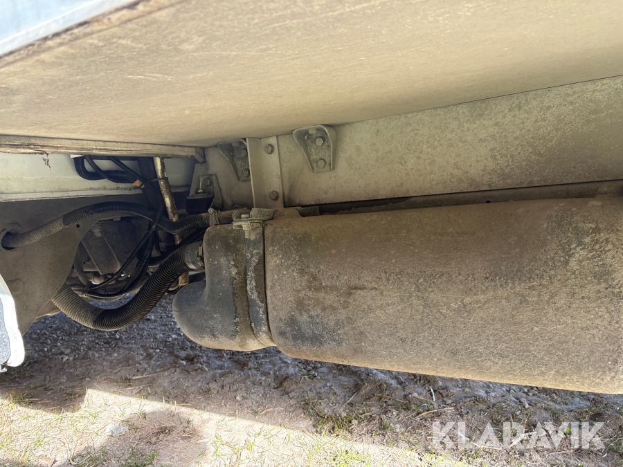 Skåpbil med kylaggregat & bakgavellyft Iveco 35-170