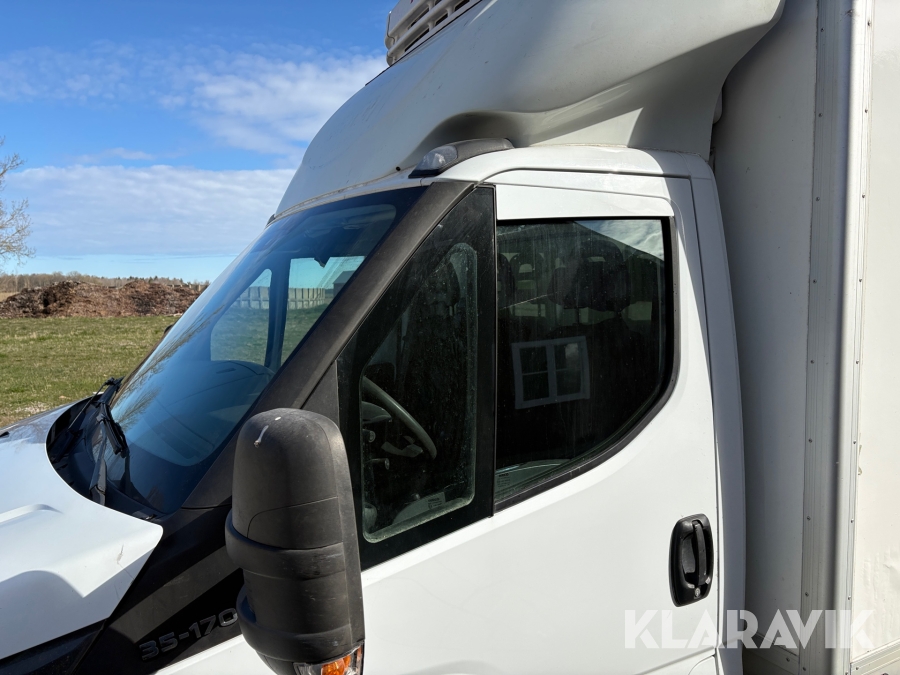 Skåpbil med kylaggregat & bakgavellyft Iveco 35-170