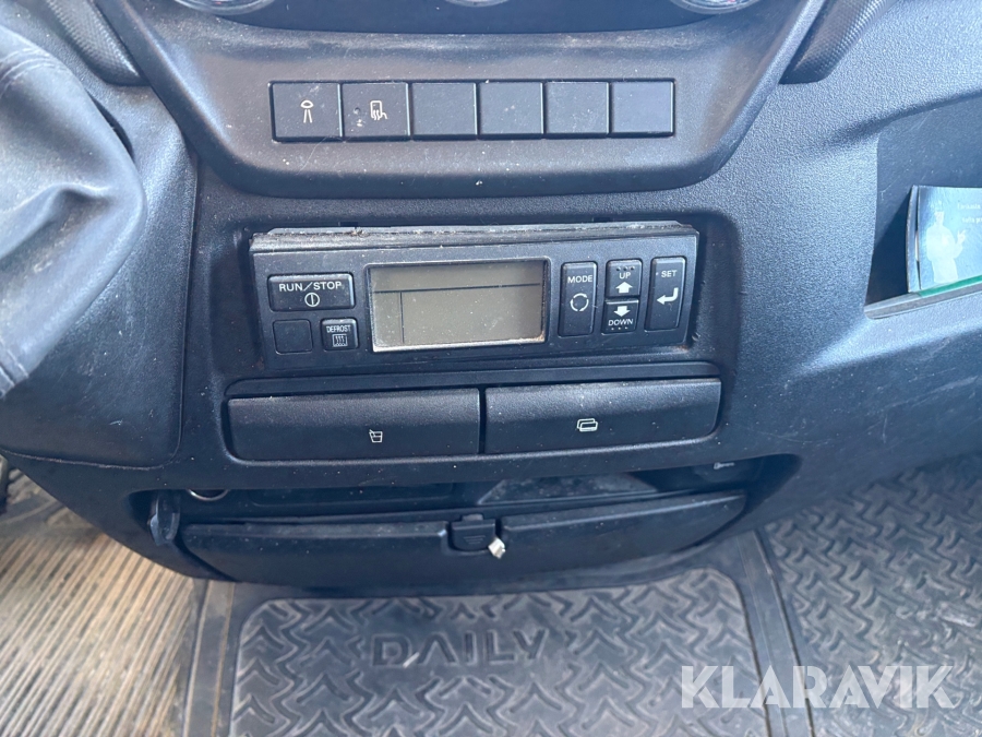 Skåpbil med kylaggregat & bakgavellyft Iveco 35-170