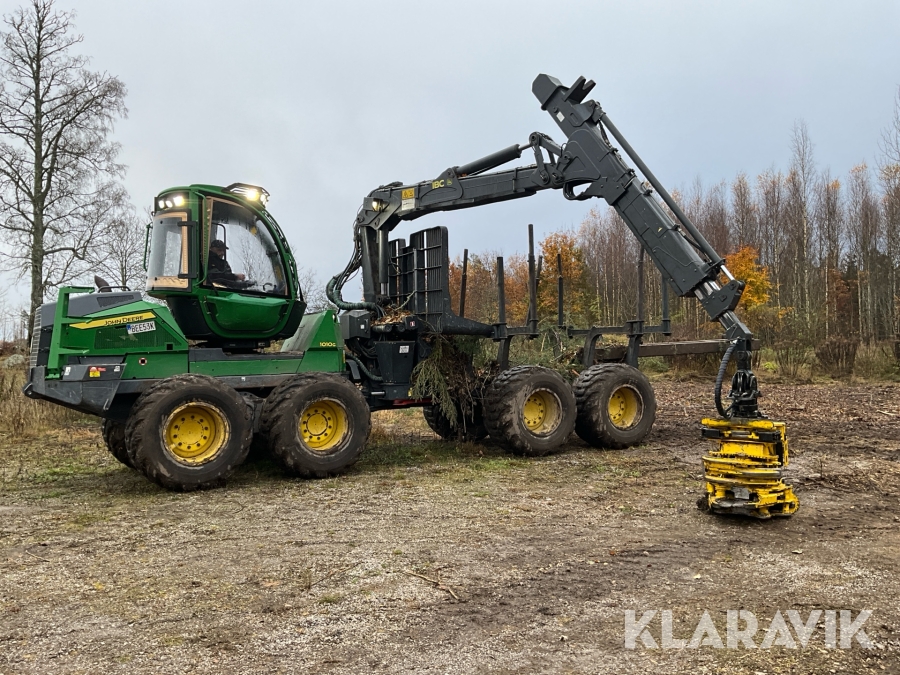 Gallringsskotare John Deere 1010G med energiklipp och grip