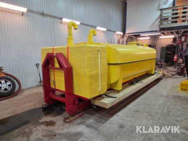 Vattentank på lastväxlarram