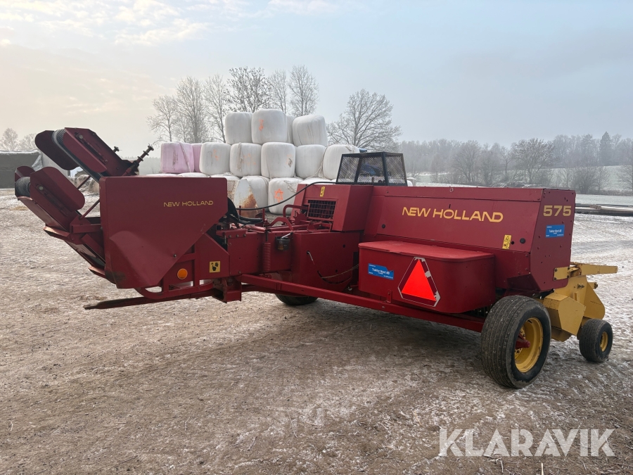 Småbalspress New Holland 575
