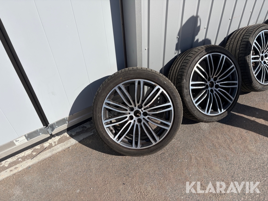 M-fälgar med däck Triangle EffeXSport