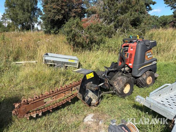 Kedjegrävare Ditch Witch R300