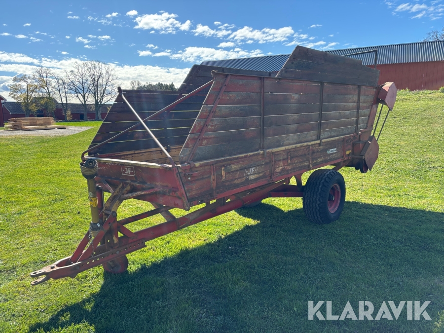 Gödselspridarvagn JF AV 50 Grönfoder utrustad