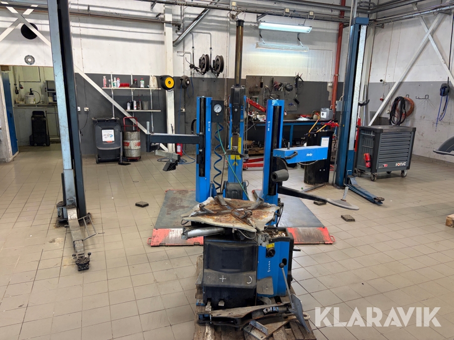 Däckkrängare Giuliano S233GT