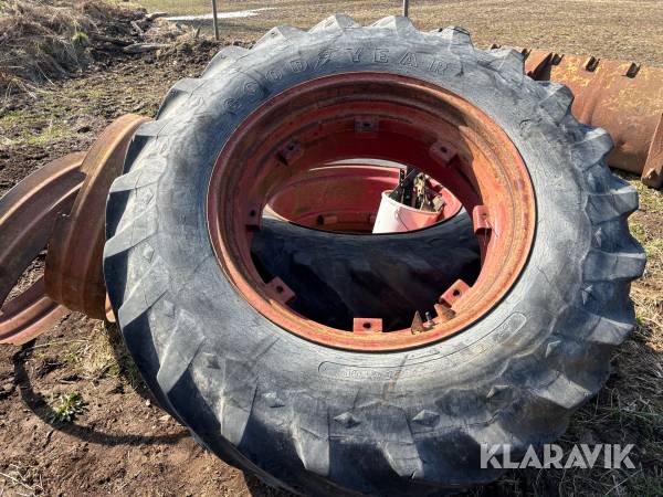 Dubbelmontage Good Year 18.4-34