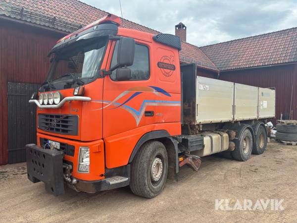 Lastbil Volvo FH 12 460 plogutrustad