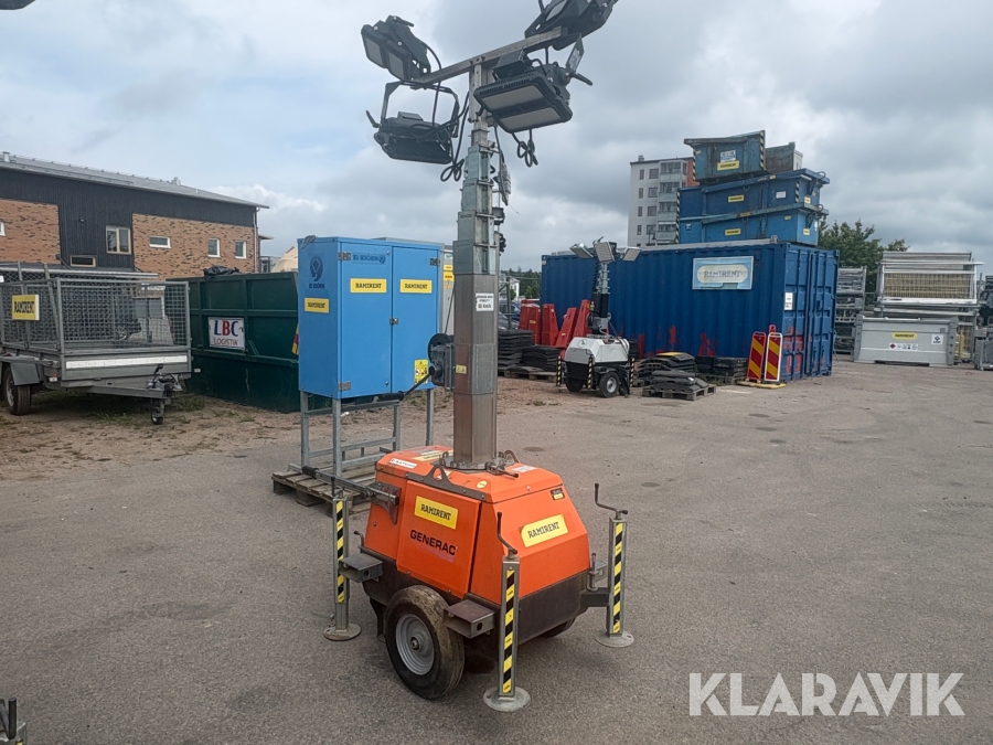 Belysningsmast GENERAC 7M roterbar LED teleskåp på hjul 7 m LED