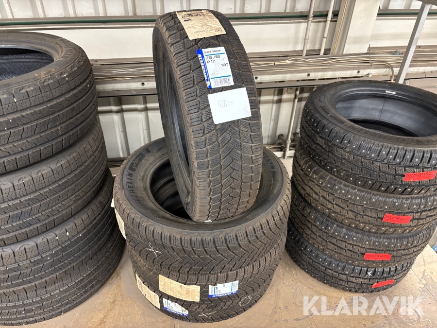 Däck Michelin X-ice snow 215/65R17 4st