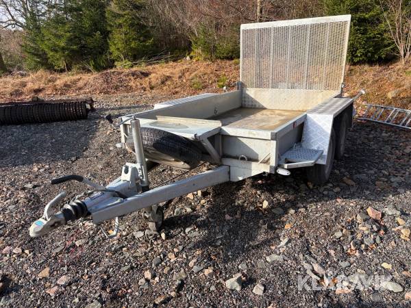 Maskinsläp Variant 2715M2