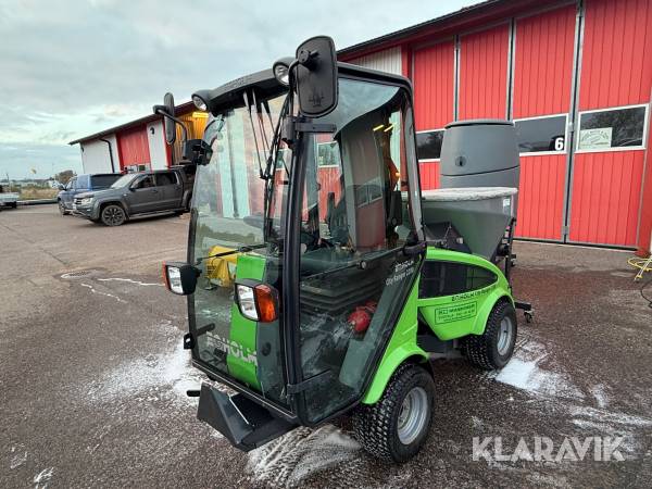 Redskapsbärare Egholm City Ranger 2200 med 4 st redskap