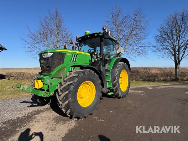 Traktor John Deere 6210 R