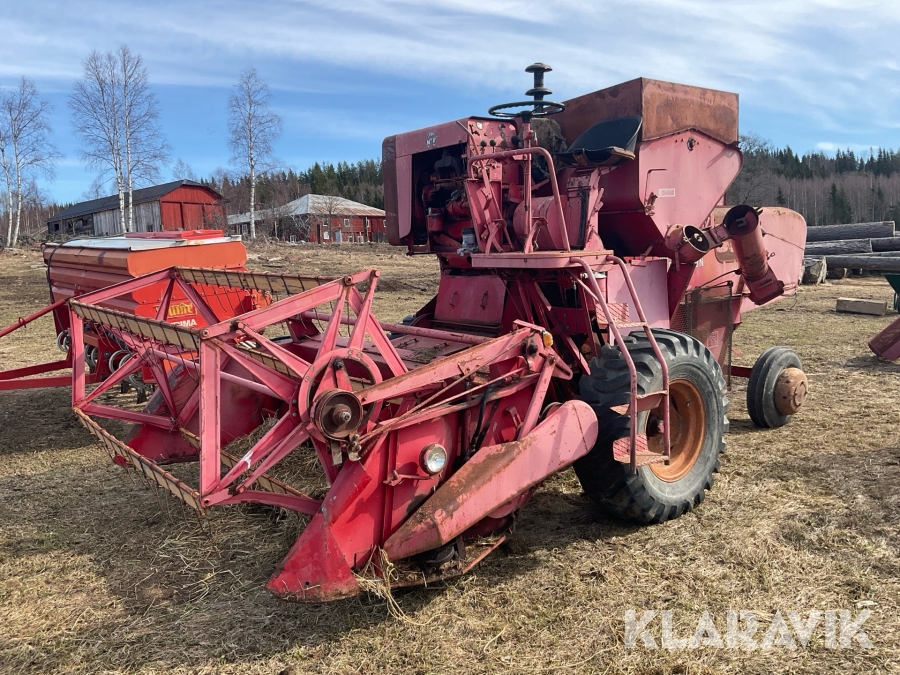 Skördetröska Massey Ferguson MF 31-6