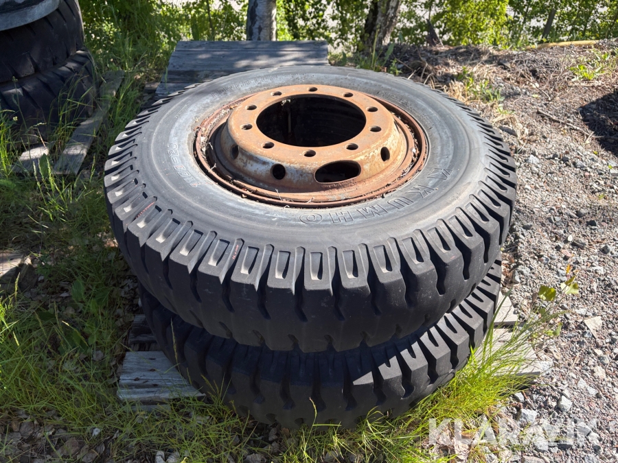 Entreprenaddäck 11.00-20 Kumho 2 st