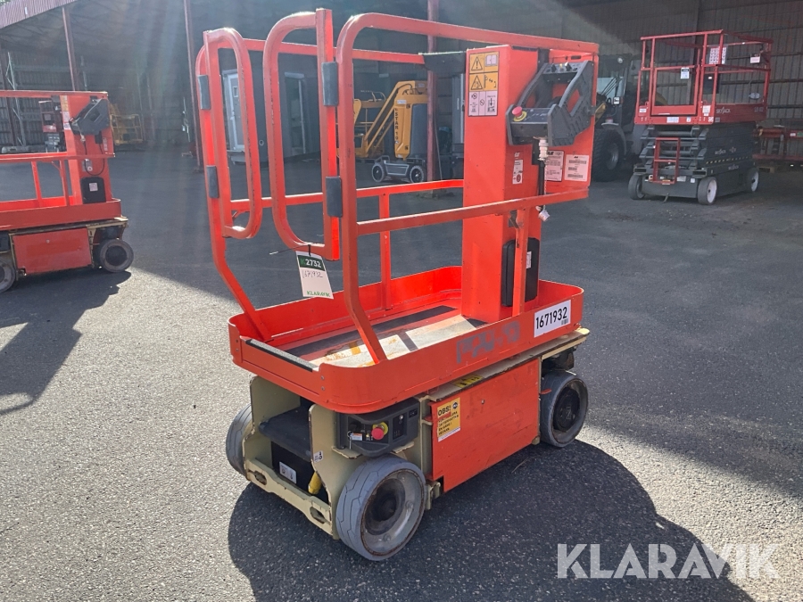 Pelarlift JLG 1230ES