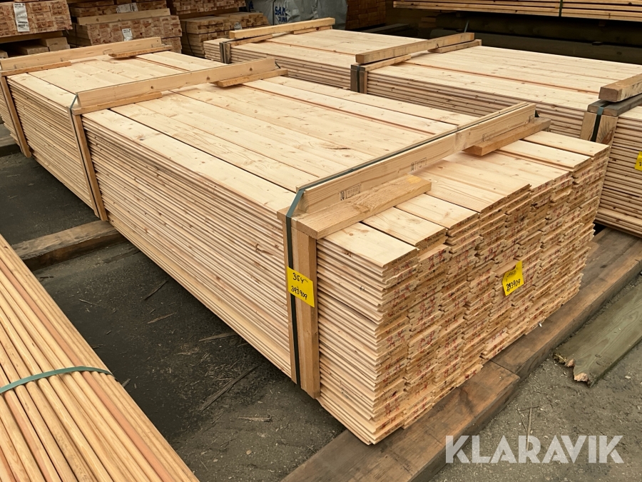 Virkespaket panel gran hyvlad yta 20x120 828löpmeter