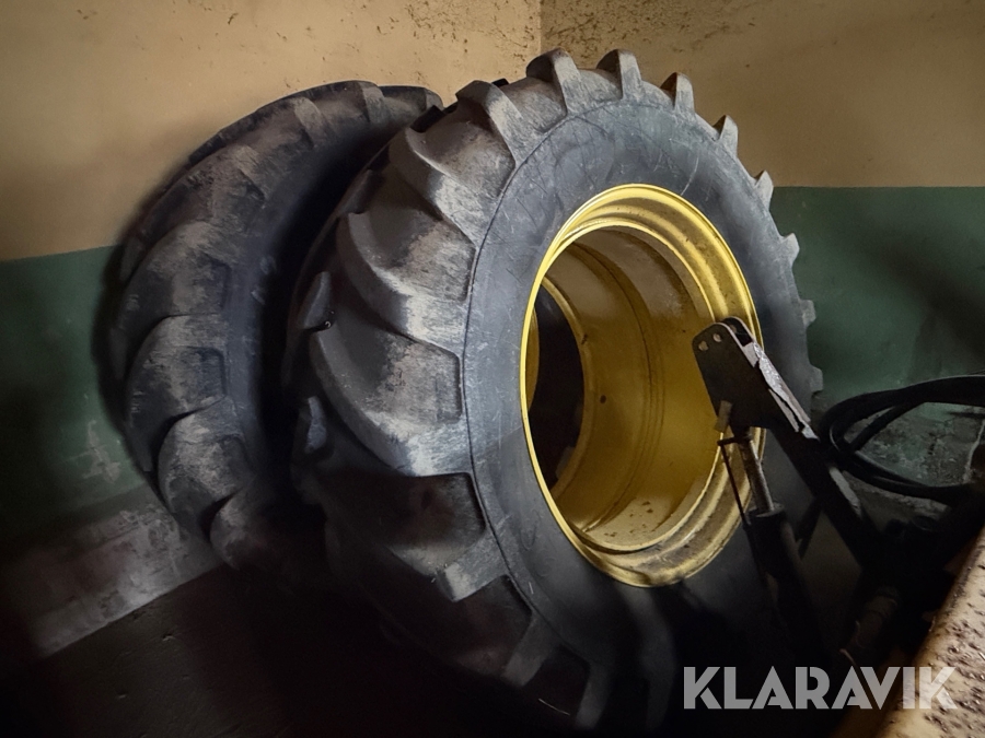 Dubbelmontage Michelin 620/70R42